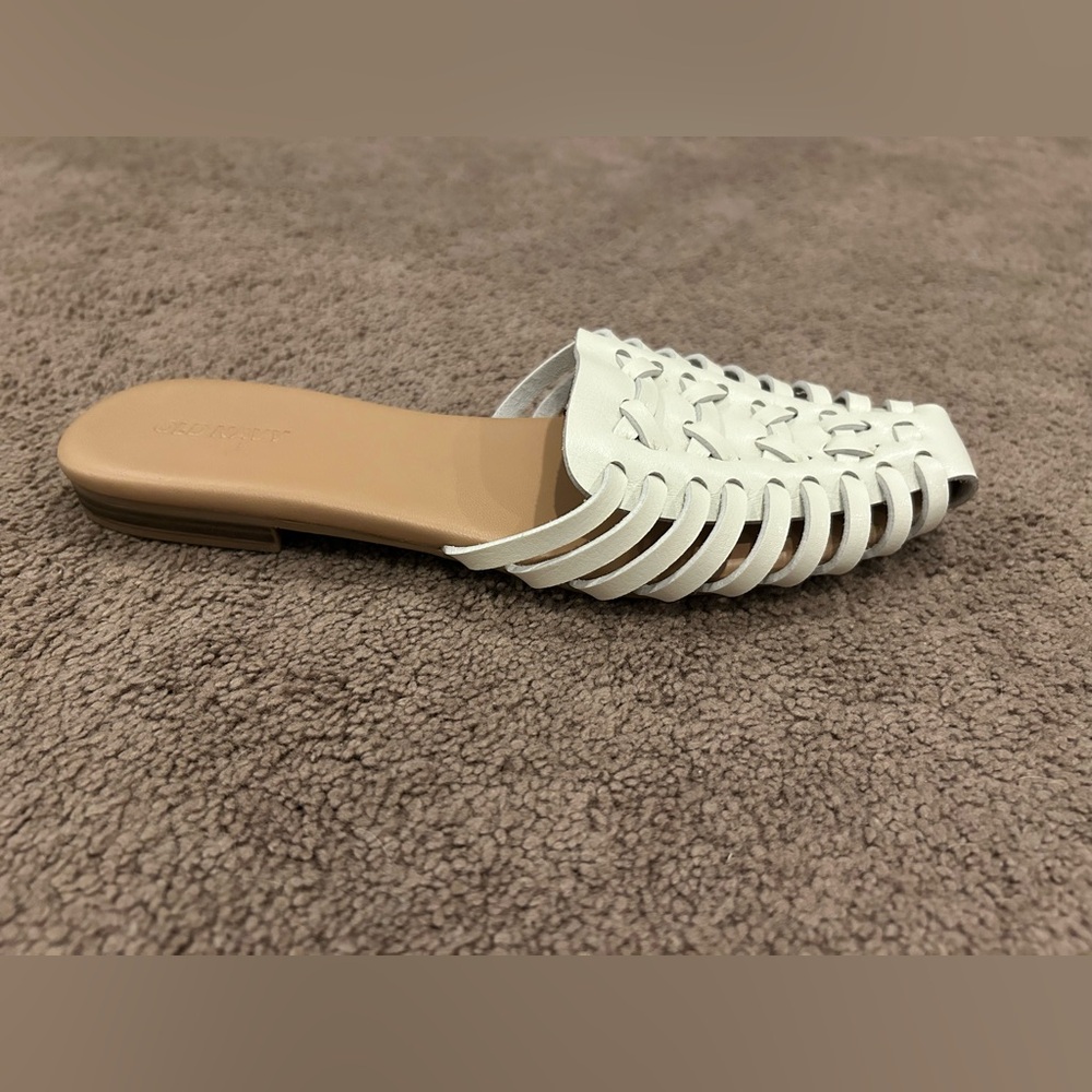 Old Navy Faux Leather Woven Mule - Picture 2 of 3